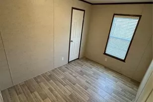 4211 E 100th Ave, Thornton, CO 80229 - Photo 14