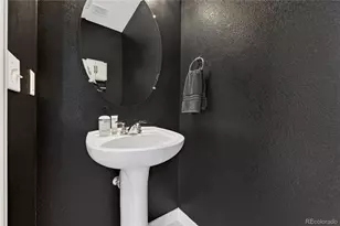 18726 E Yale Cir, Aurora, CO 80013 - Photo 16