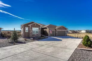 3158 Wingspan Pt, Castle Rock, CO 80108 - Photo 2