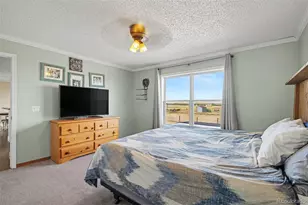 1277 S Indianfield St, Bennett, CO 80102 - Photo 18