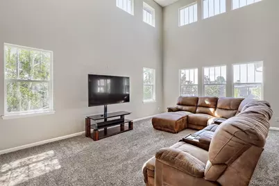 24872 E Irish Drive, Aurora, CO 80016 - Photo 8