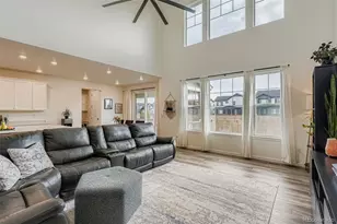 10008 Vaughn St, Commerce City, CO 80022 - Photo 10
