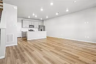22160 E 8th Ave, Aurora, CO 80018 - Photo 6