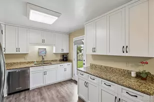 2239 S Alkire Ct, Lakewood, CO 80228 - Photo 12