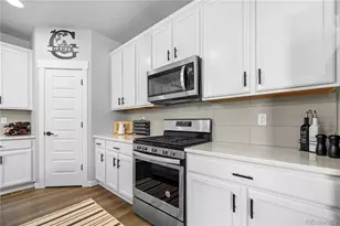 2102 Bouquet Dr, Windsor, CO 80550 - Photo 16