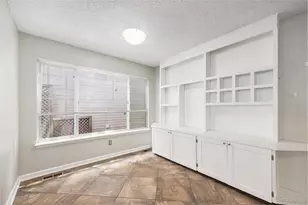 2238 S Nile Ct, Aurora, CO 80014 - Photo 4