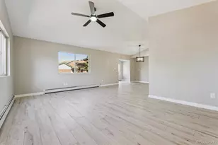 1140 Parker Dr, Longmont, CO 80501 - Photo 4