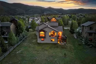 70 Lone Wolf Ct, Dillon, CO 80435 - Photo 2