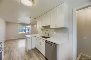 3722 S Green Ct, Englewood, CO 80110 - Photo 10