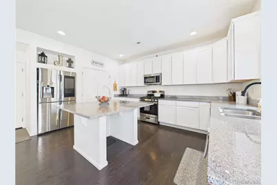 10541 Racine Way, Commerce City, CO 80022 - Photo 10