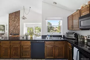 6405 S Hudson St, Centennial, CO 80121 - Photo 22