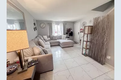 175 S Sable Boulevard #P14, Aurora, CO 80012 - Photo 2