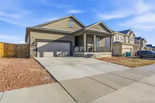 3322 Bella Luna Dr, Pueblo, CO 81001 - Photo 2