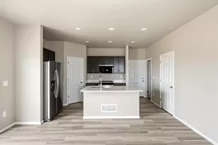 2222 E 164th Ave, Thornton, CO 80602 - Photo 4