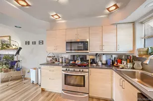 501 Manhattan Dr, Boulder, CO 80303 - Photo 2