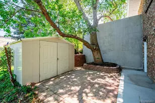 2015 Arapahoe St, Golden, CO 80401 - Photo 24