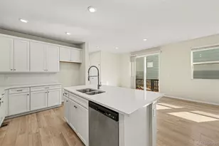 6026 N Orleans St, Aurora, CO 80019 - Photo 14