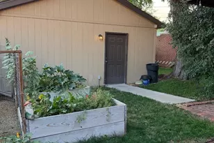 1525 Holly St, Denver, CO 80220 - Photo 34