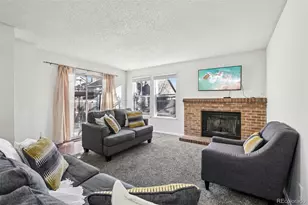 19056 E 16th Pl, Aurora, CO 80011 - Photo 4