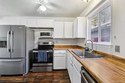 19056 E 16th Place, Aurora, CO 80011 - Photo 8