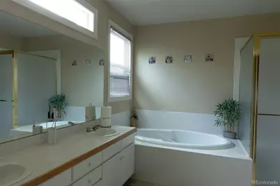 5944 S Ireland Court, Aurora, CO 80016 - Photo 20
