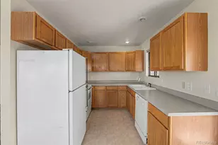 242 W Delray Dr, Pueblo, CO 81007 - Photo 14