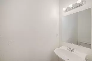 11945 E Ford Dr, Aurora, CO 80012 - Photo 12