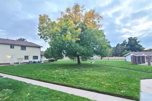 3355 S Flower St, Lakewood, CO 80227 - Photo 28