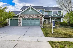 6381 S Patsburg Ct, Aurora, CO 80016 - Photo 2