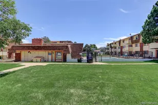 10211 Ura Ln, Thornton, CO 80260 - Photo 16