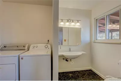 711 S Moline Street, Aurora, CO 80012 - Photo 12