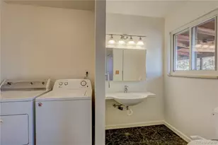 711 S Moline St, Aurora, CO 80012 - Photo 12