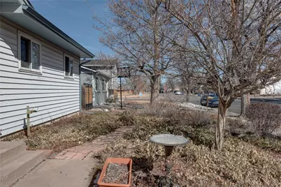 711 S Moline Street, Aurora, CO 80012 - Photo 34