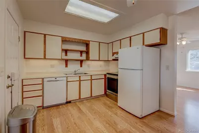 711 S Moline Street, Aurora, CO 80012 - Photo 10