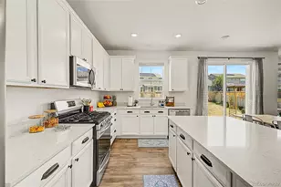 10226 Uvalda St, Commerce City, CO 80022 - Photo 14