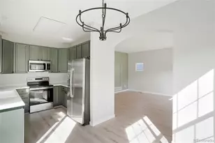 17111 E Louisiana Dr, Aurora, CO 80017 - Photo 12