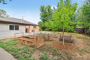 931 Tucson St, Aurora, CO 80011 - Photo 22