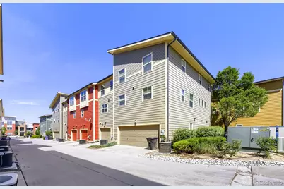 10556 E 29th Drive, Denver, CO 80238 - Photo 14