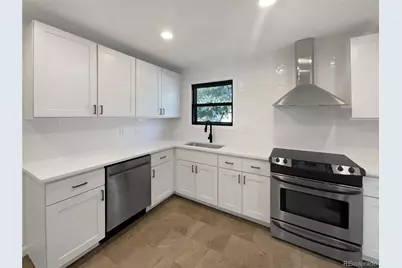 2900 S Downing Street, Englewood, CO 80113 - Photo 8