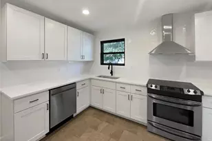 2900 S Downing St, Englewood, CO 80113 - Photo 8