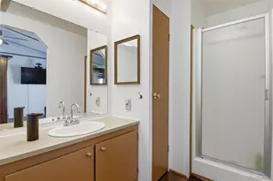 1705 Clark St, Aurora, CO 80011 - Photo 16
