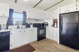 1705 Clark St, Aurora, CO 80011 - Photo 12