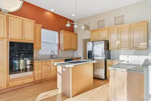 1022 Bramblewood Dr, Castle Pines, CO 80108 - Photo 4