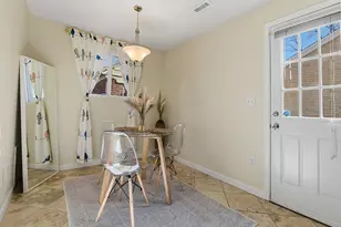 2870 Ivanhoe St, Denver, CO 80207 - Photo 8