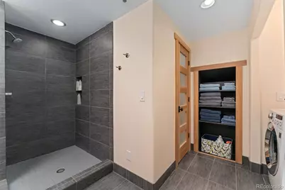 3313 Curtis Street, Denver, CO 80205 - Photo 22