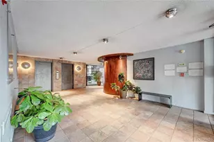 909 N Logan Street, Denver, CO 80203 - Photo 2