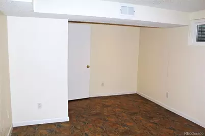 2734 S Heather Gardens Way, Aurora, CO 80014 - Photo 20