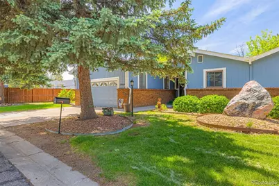 11966 E Maple Avenue, Aurora, CO 80012 - Photo 2
