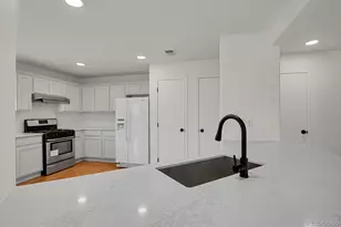 5530 S Quemoy Cir, Aurora, CO 80015 - Photo 10