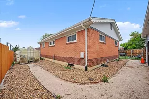 10890 Carrol Ln, Northglenn, CO 80233 - Photo 20